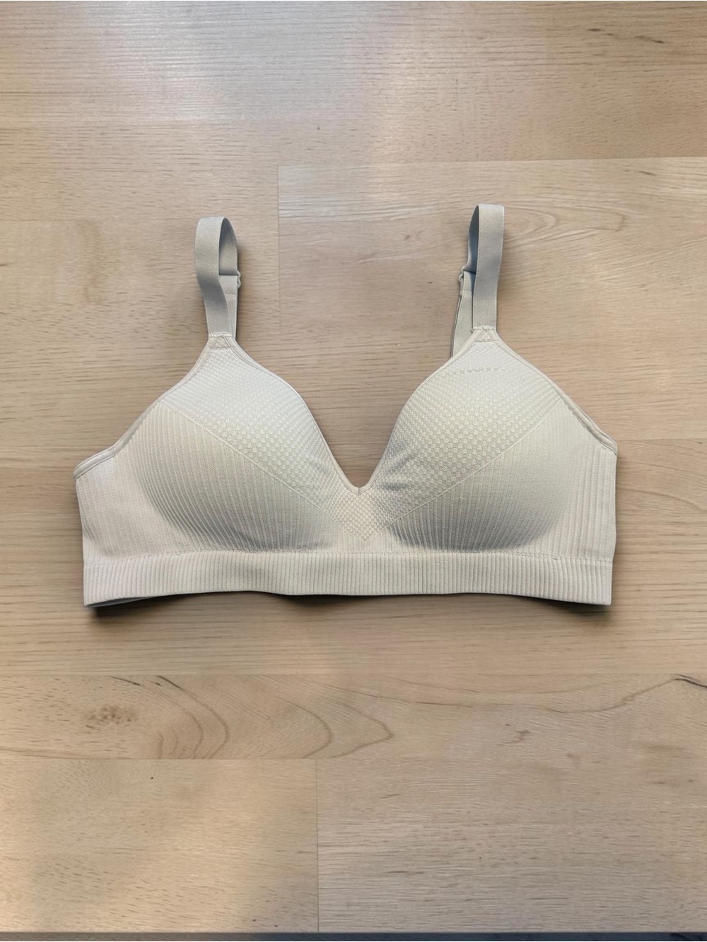 🩵Hanes Light Blue Wireless Comfort Bra🩵